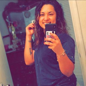 Meet your Posher, Priscilla